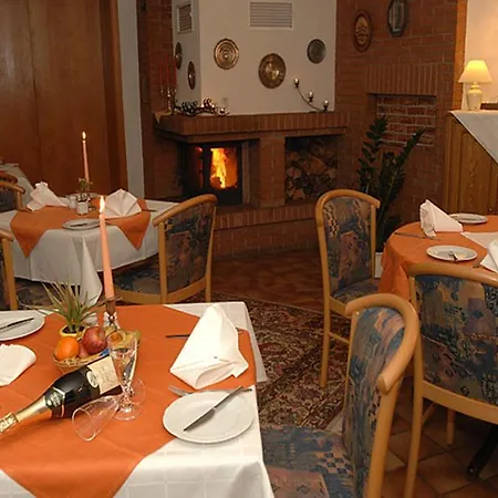 Hotel-restaurant Zum Roeddenberg 호텔
