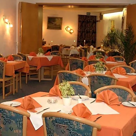 Hotel-restaurant Zum Roeddenberg 3* Osterode am Harz