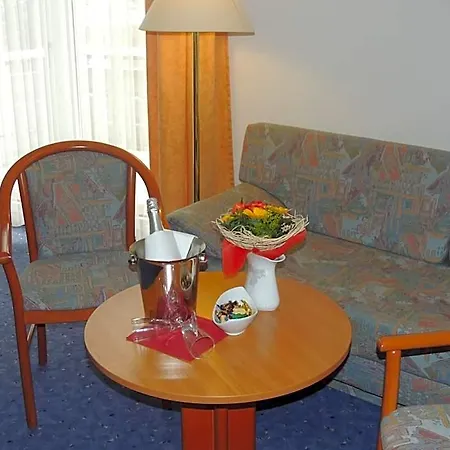 Hotel-restaurant Zum Roeddenberg Ξενοδοχείο Osterode am Harz
